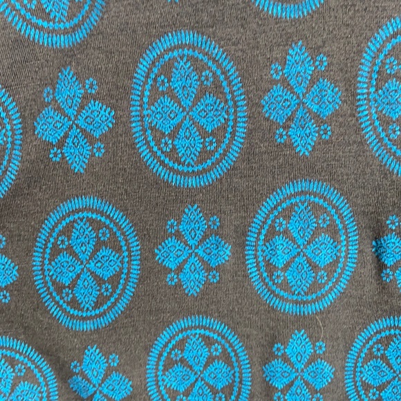 Tory Burch Classic Logo Long Sleeve Tee - Picture 5 of 5